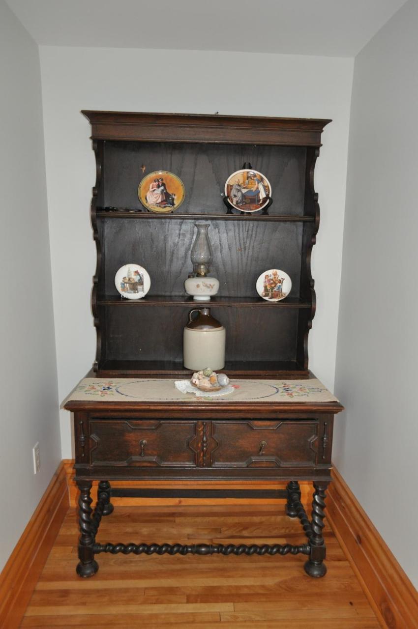 Holman'S Heritage Suites Summerside Bagian luar foto